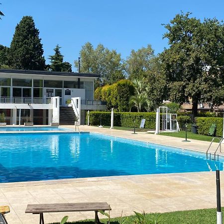 Apartamento En Country Pilar Piscina Parrilla Propia Hasta 4 Personas Exteriér fotografie